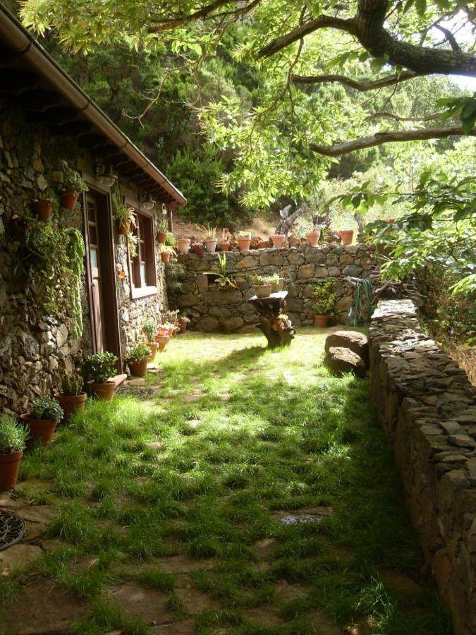 Casa Mary Lola Guest House Tinor Exterior foto